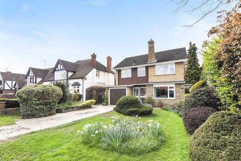 4 bedroom detached house to rent, Between Streets, Cobham, KT11