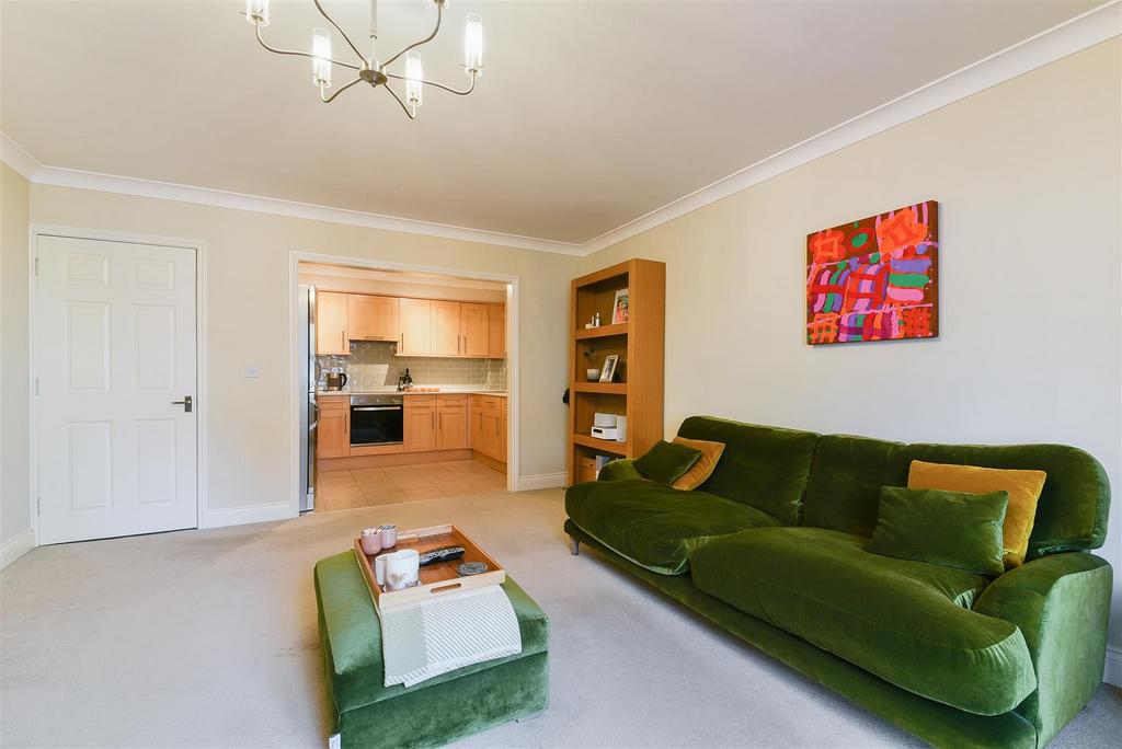 ISABELLA APARTMENTS, FLAT 1- (4).jpg