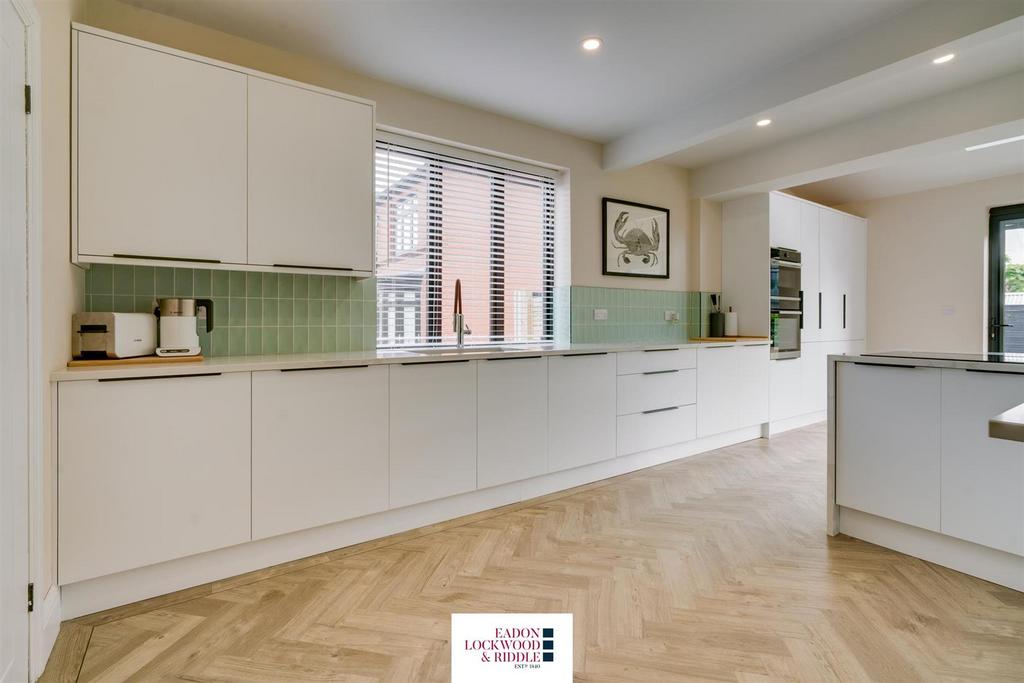 Kitchen Diner Sitting Room