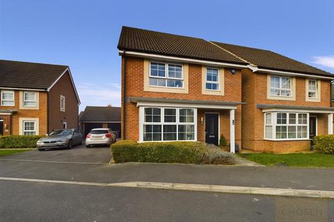 4 bedroom detached house for sale, Bircher Way, Hucclecote, Gloucester