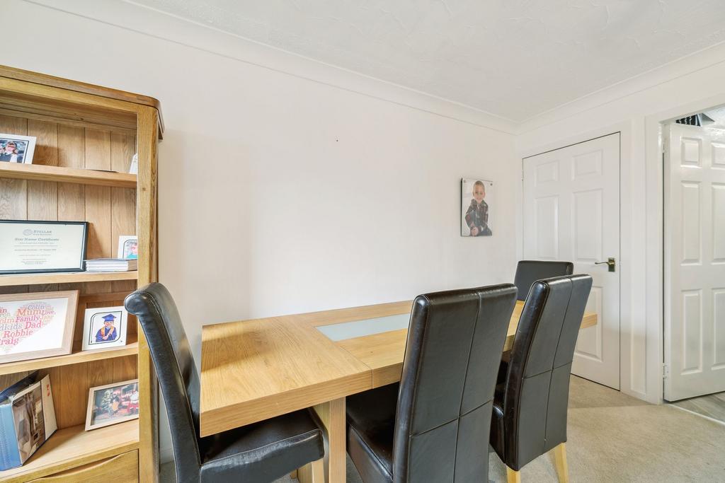 Dining Lounge