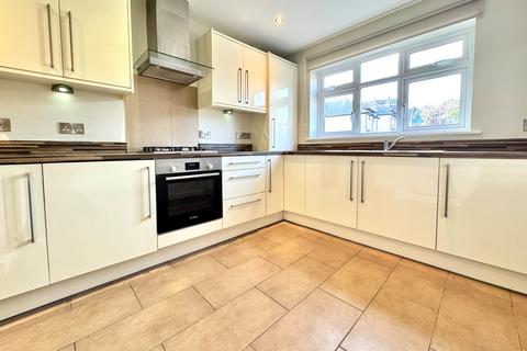 2 bedroom maisonette for sale, HIGH STREET, SWANAGE