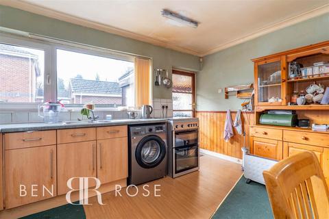 206 Cop Lane, Penwortham, Preston, PR1 9AB