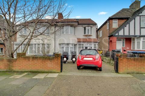 4 bedroom house of multiple occupation for sale, Chartley Avenue, London, NW2