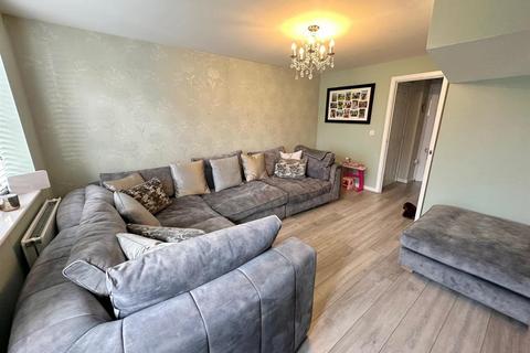 3 bedroom end of terrace house for sale, Ashcourt Drive, Hornsea