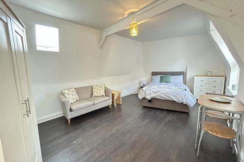 1 bedroom apartment to rent, Bondgate, Darlington