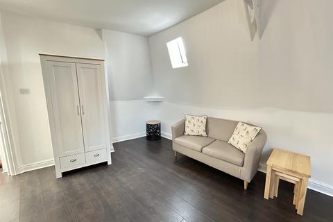 1 bedroom apartment to rent, Bondgate, Darlington