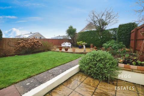 4 Broadley Drive, Torquay, TQ2 6UE