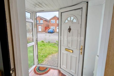 3 bedroom detached house for sale, Malvern Close, Lincoln