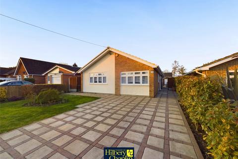 3 bedroom bungalow for sale, Buller Road, Laindon, Essex, SS15