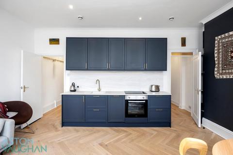 Flat 4, 8 Belgrave Place, Brighton, BN2 1EL