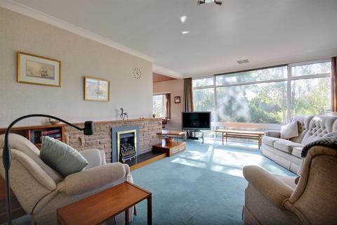 4 bedroom detached bungalow for sale, Southfield, Hessle