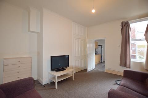 2 bedroom flat to rent, Forsyth Road, Newcastle upon Tyne NE2