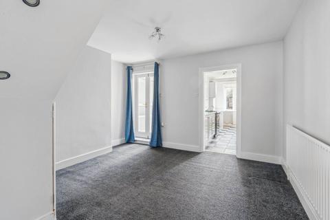 44 Glencoe Road, Bushey, WD23 3DS