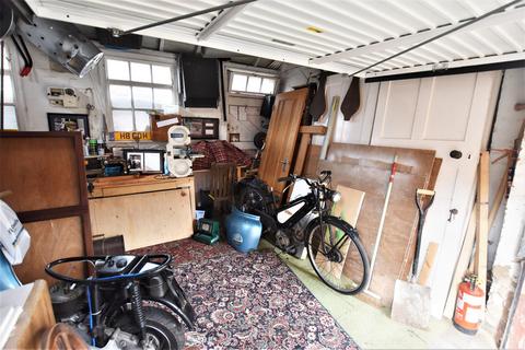 Garage for sale, Imperial Court, Cromer