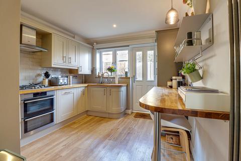 3 bedroom terraced house for sale, Saracens Head Yard, Pageant Road, St Albans, AL1