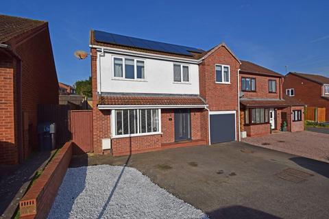 4 bedroom detached house for sale, 14 Miller Close, Stoke Heath, Bromsgrove, Worcestershire, B60 3PG