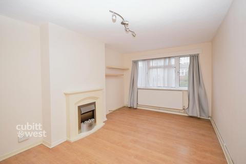 1 bedroom apartment to rent, Lyfield Leatherhead KT22