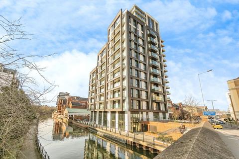1 bedroom apartment for sale, Verto Building, 120 Kings Road, Reading, RG1 3FR