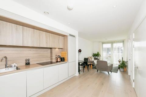 1 bedroom apartment for sale, Verto Building, 120 Kings Road, Reading, RG1 3FR