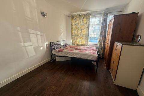 12 Phelps Way, Hayes, UB3 4LH