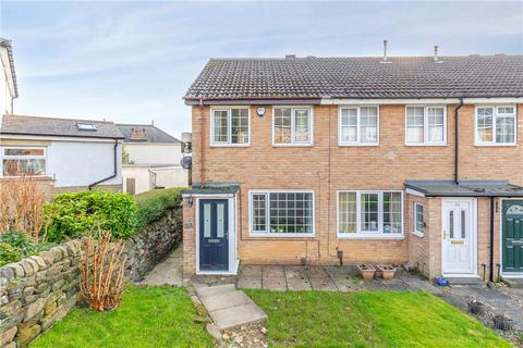 2 bedroom end of terrace house for sale, Aire Grove, Yeadon, Leeds, West Yorkshire, LS19