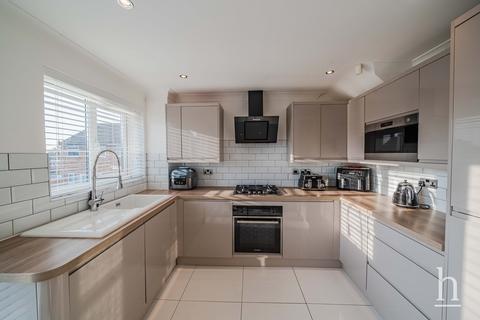 3 bedroom semi-detached house for sale, Rivington Avenue, Prenton CH43