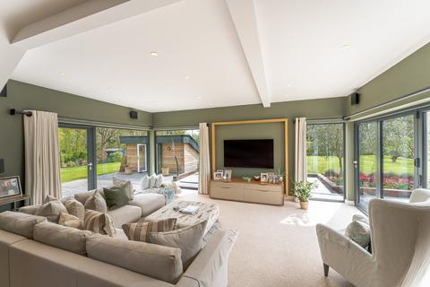 3 bedroom detached house for sale, Crow Lane, Essex CO16