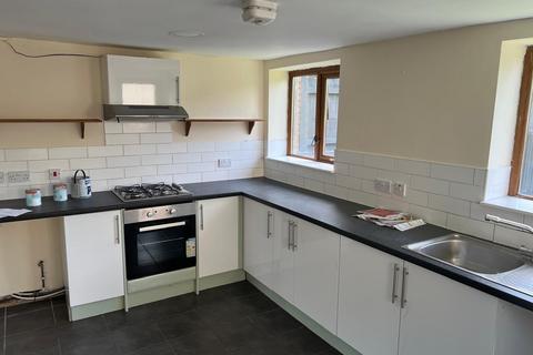 4 bedroom detached house to rent, Abersychan, Pontypool, NP4