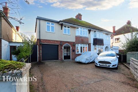 4 bedroom semi-detached house for sale, Burgh Road, Gorleston