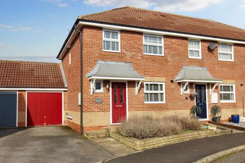 3 bedroom end of terrace house for sale, Kristiansand Way, Letchworth Garden City, SG6