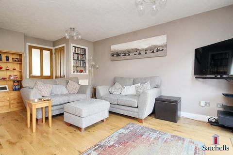 3 bedroom end of terrace house for sale, Kristiansand Way, Letchworth Garden City, SG6