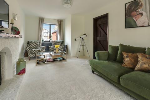 8 Noredale, Shoeburyness, Southend-on-sea, SS3 9JZ
