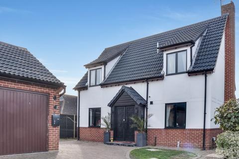 8 Noredale, Shoeburyness, Southend-on-sea, SS3 9JZ