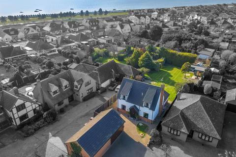 8 Noredale, Shoeburyness, Southend-on-sea, SS3 9JZ