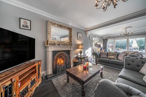 27 Poyntell Crescent, Chislehurst, BR7 6PJ