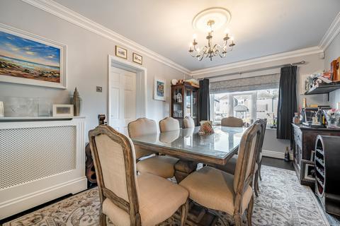27 Poyntell Crescent, Chislehurst, BR7 6PJ