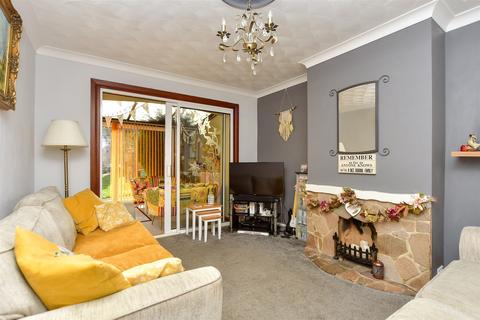 4 bedroom terraced house for sale, Ferndale Road, Gravesend, Kent