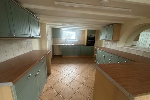 4 bedroom semi-detached house to rent, Dingestow, Monmouth, NP25