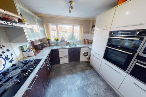 3 bedroom terraced house for sale, The Wye, Daventry, Northamptonshire, NN11 4PU