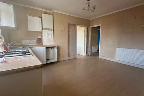 2 bedroom flat for sale, 36B Waddon Road, Croydon, Surrey, CR0 4LF