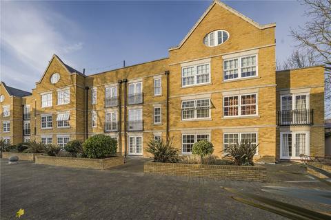 2 bedroom apartment for sale, Twickenham Road, Old Isleworth