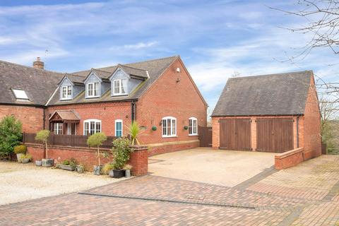 5 bedroom barn conversion for sale, Coalville LE67