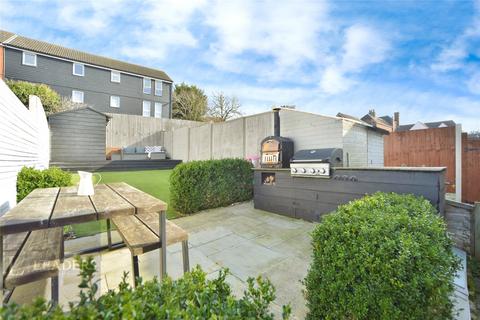 2 bedroom end of terrace house for sale, Chapel Street, Halstead, Essex