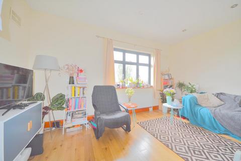 1 bedroom flat to rent, Mays Lane, Barnet