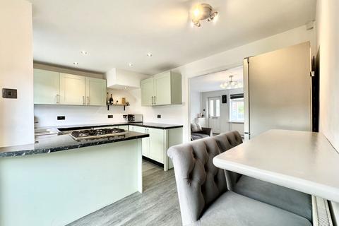 19 Dunnock Close, Stockport, SK2 5XD