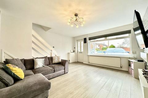 19 Dunnock Close, Stockport, SK2 5XD