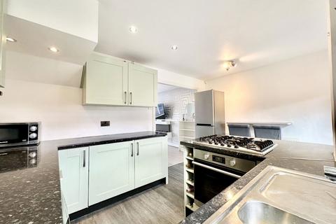 19 Dunnock Close, Stockport, SK2 5XD