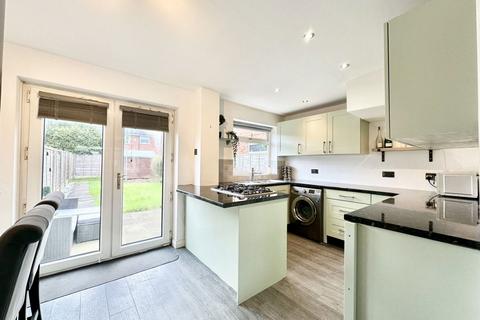 19 Dunnock Close, Stockport, SK2 5XD