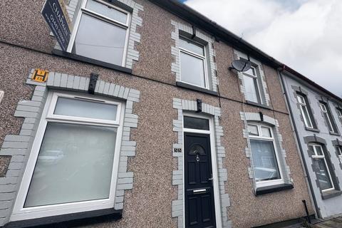 55 Crawshay Road, Tonypandy, CF40 1TE